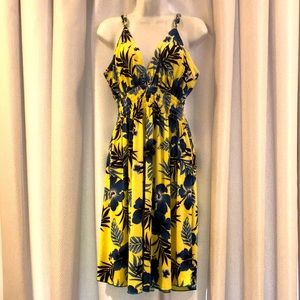Floral dress with adjustable strap